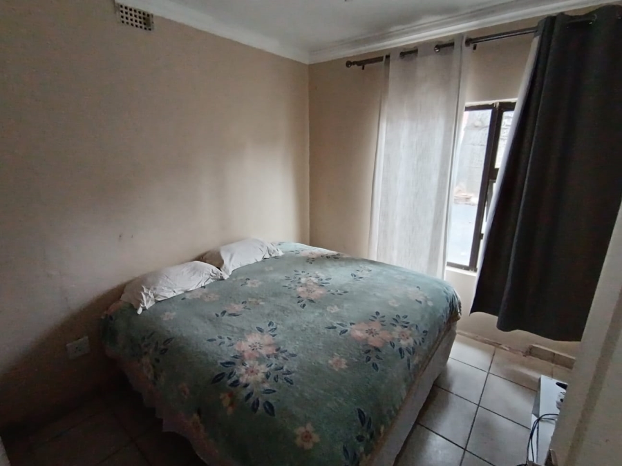 4 Bedroom Property for Sale in Geelhoutpark North West